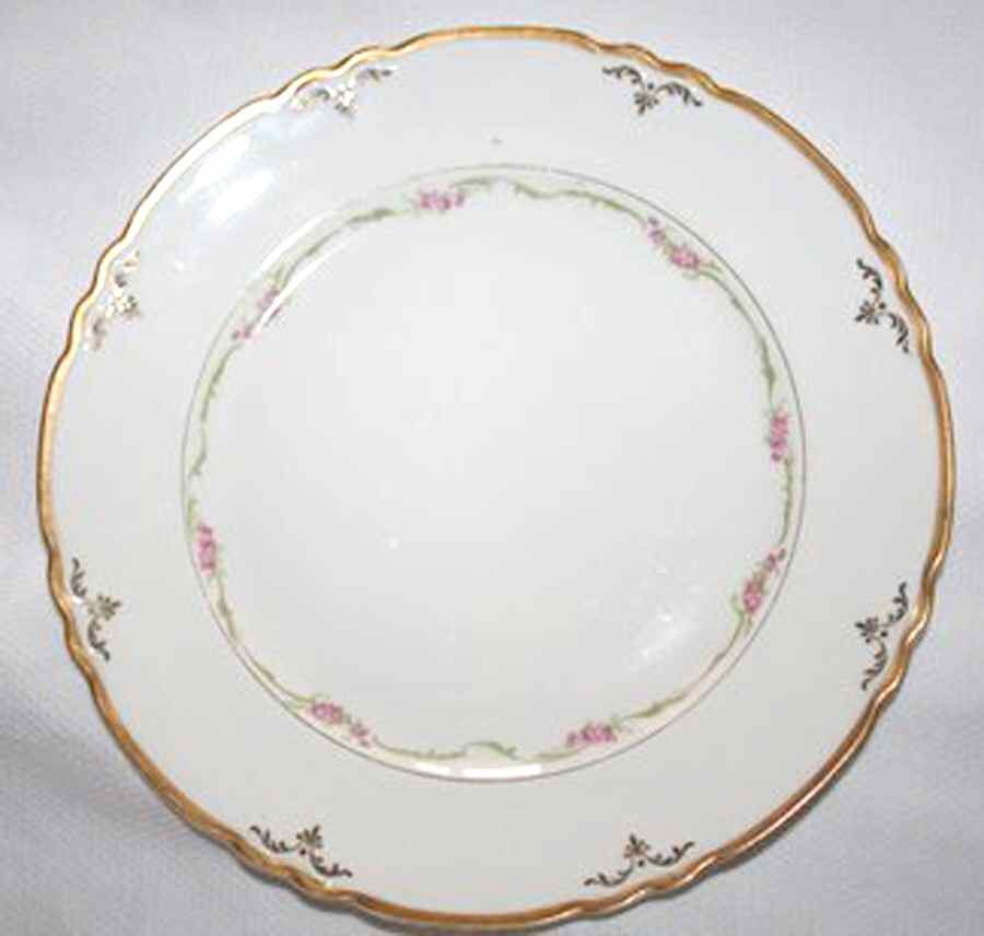 POP287 Dinner Plate by Pope Gosser-1