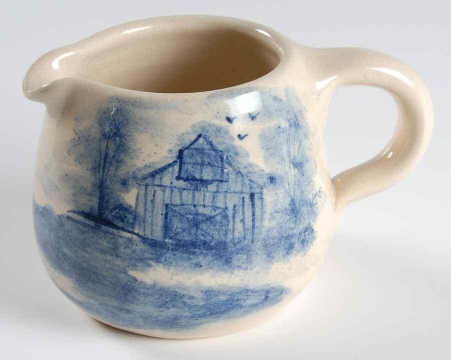 PYS1 Creamer by Paul Storie Pottery-1