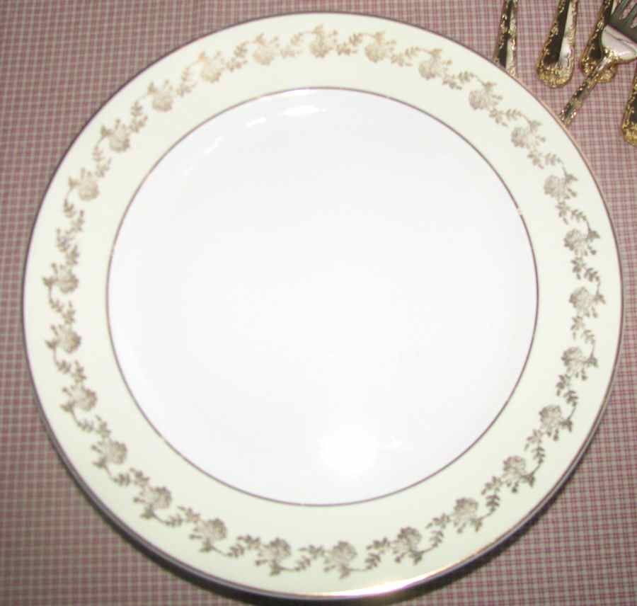 POP290 Dinner Plate by Pope Gosser-1