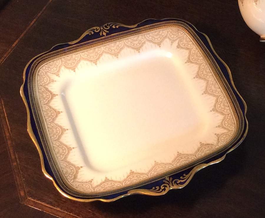 4693 Handled Cake Plate by Paragon-1