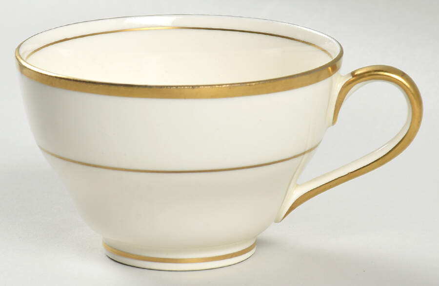 POP292 Footed Cup by Pope Gosser-1
