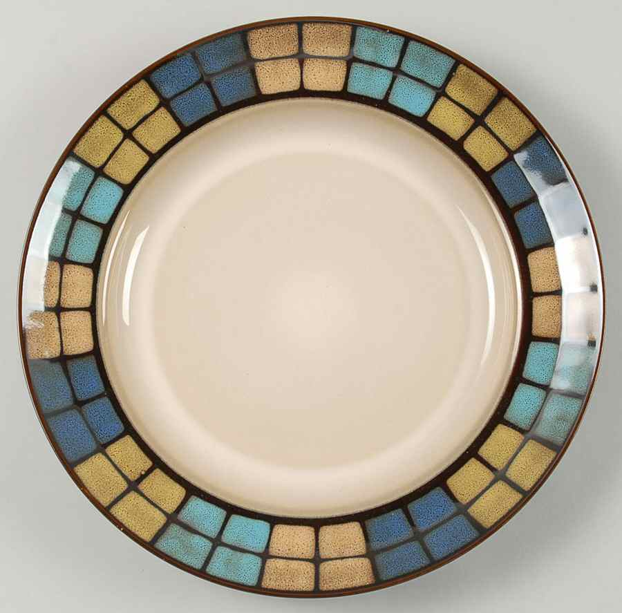 Laguna Dinner Plate by Pfaltzgraff-1