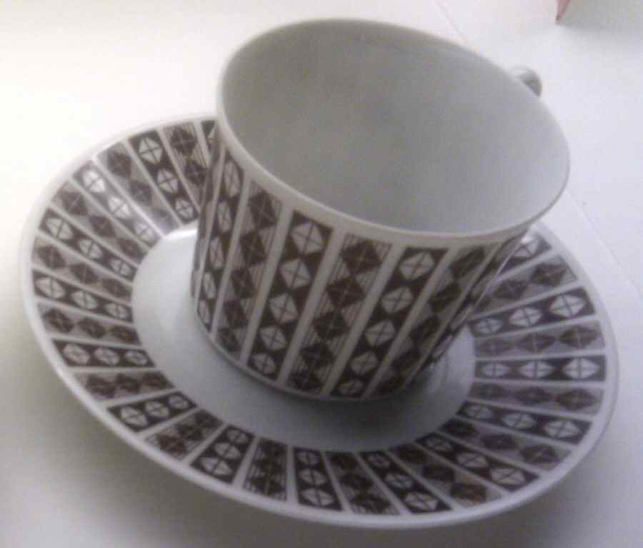 PRG72 Flat Cup & Saucer Set by Porsgrund-1