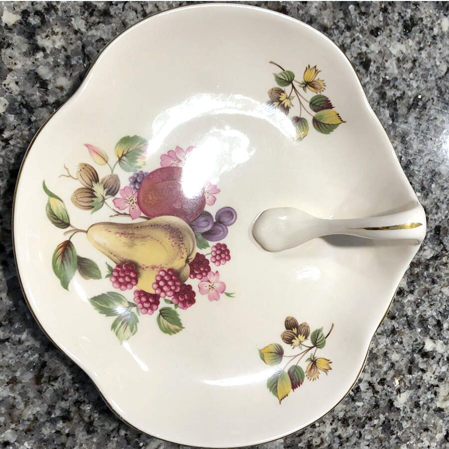 PAL16 Lemon Dish by Palissy-1
