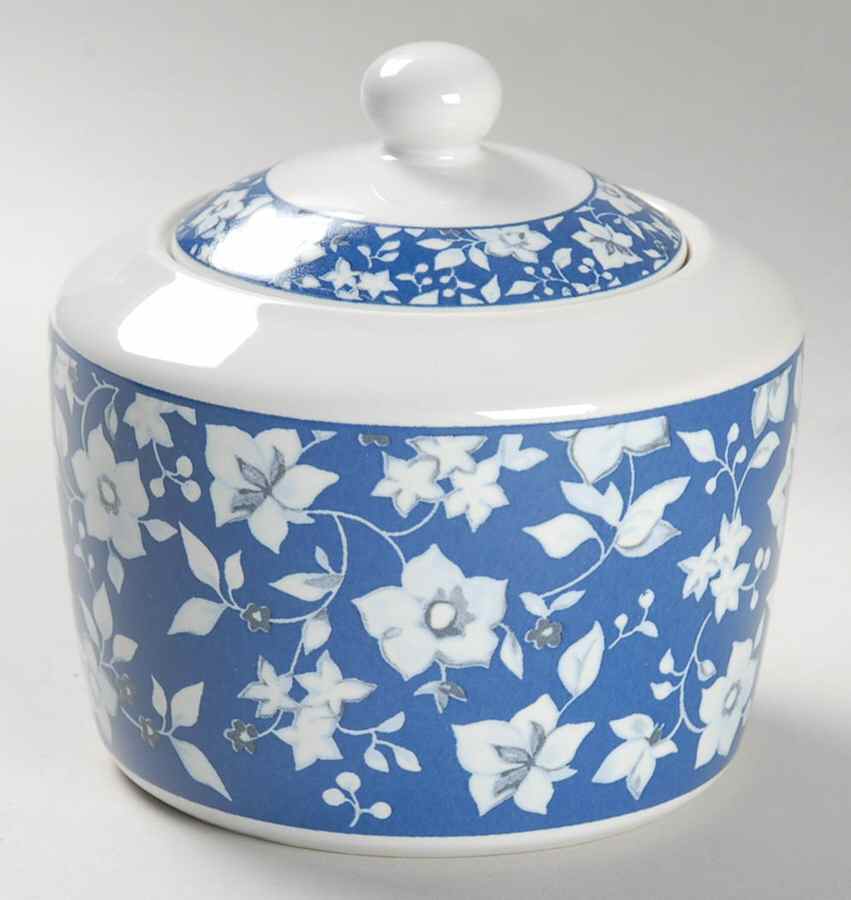 Blue Meadows (Smooth) Sugar Bowl & Lid by Pfaltzgraff-1