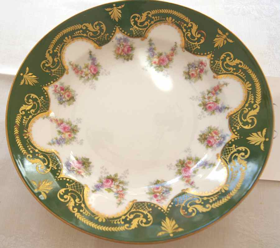 POY715 Luncheon Plate by Jean Pouyat-1