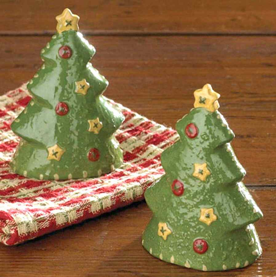 Christmas Sampler Figural Salt & Pepper Set by Park Designs-1