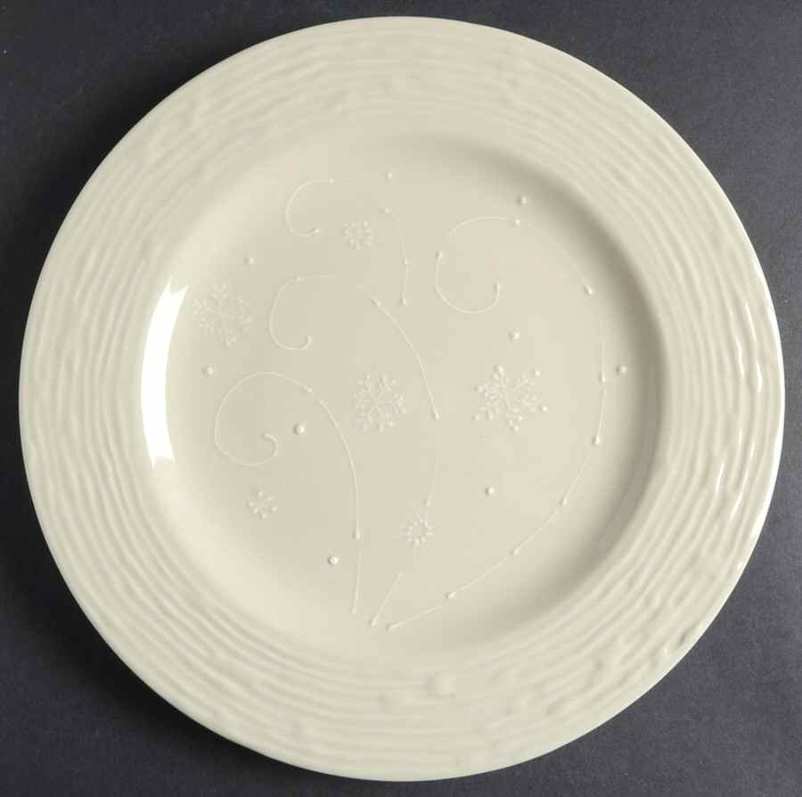 Snow Swirl Dinner Plate by Park Designs-1