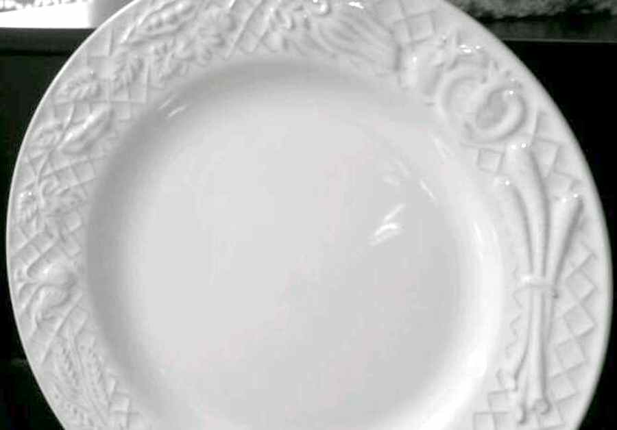 POR110 Dinner Plate by Portugal-1