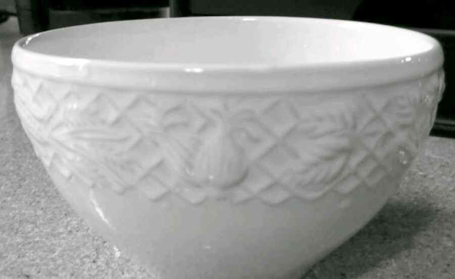 POR110 Soup/Cereal Bowl by Portugal-1