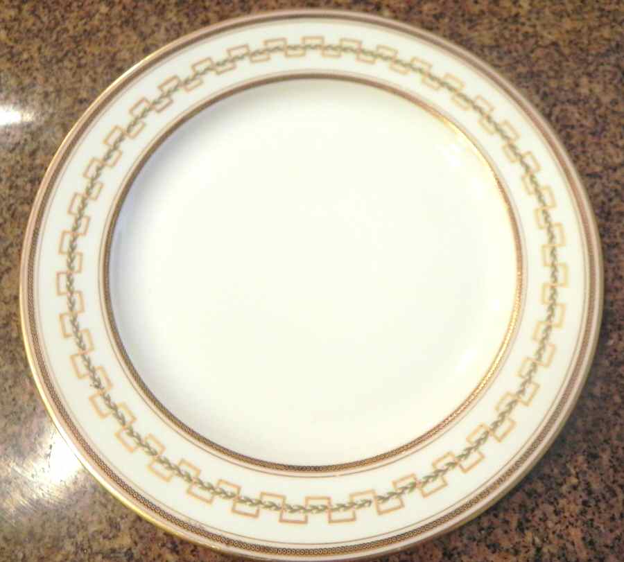 POY720 Dinner Plate by Jean Pouyat-1
