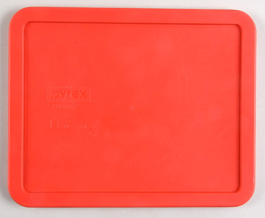 Storage Containers Red Plastic Lid #7212-Pc by Pyrex-1
