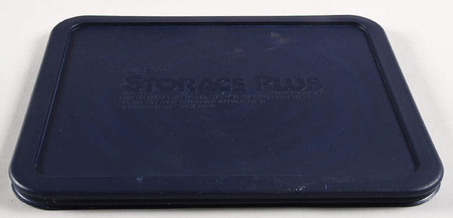 Storage Containers Dark Blue Plastic Lid #7212-PC by Pyrex-1