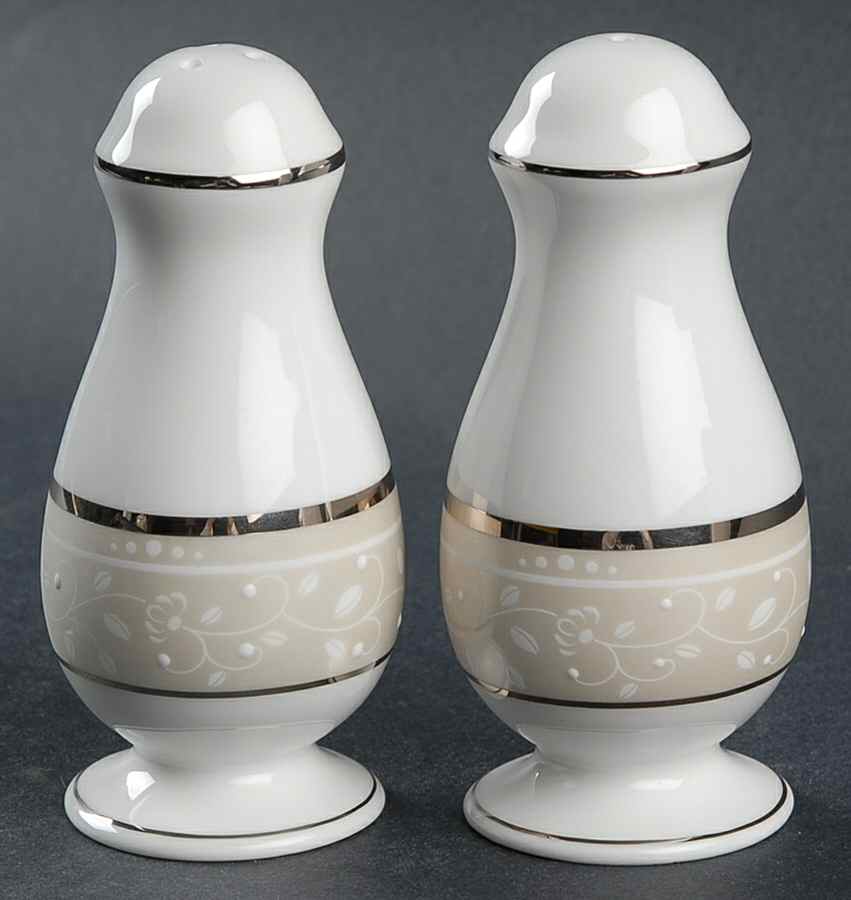 Sweet Elegance Salt & Pepper Set by Princess House-1