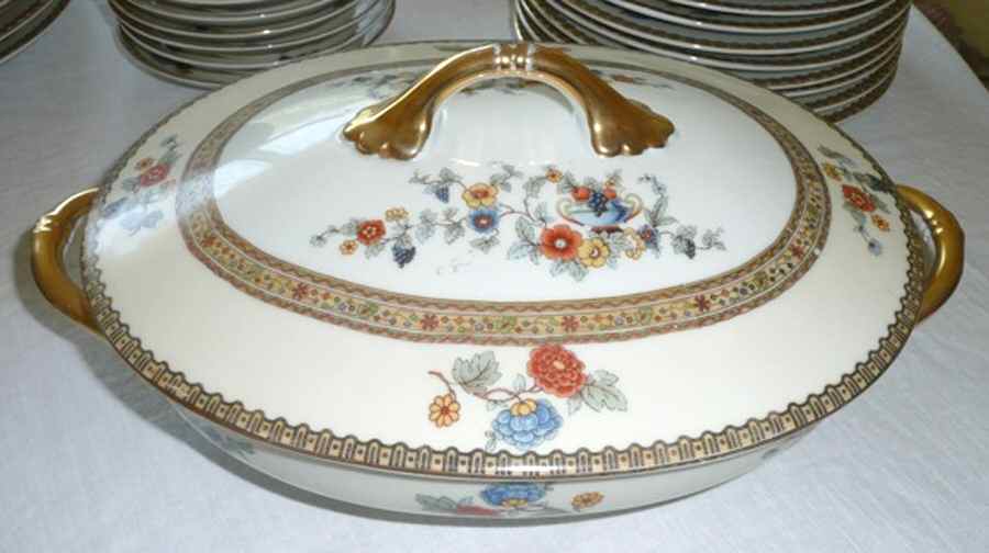 1952 Oval Covered Vegetable by Phoenix (Czech)-1