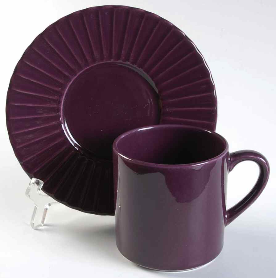 PGN84 Flat Cup & Saucer Set by Pagnossin-1