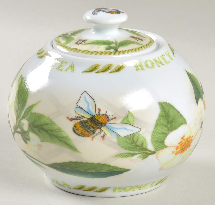 Tea Plant & Honey Bee Sugar Bowl & Lid by Cardew Design-1