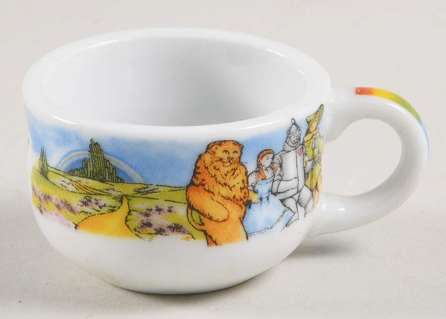 Wizard of Oz Flat Toy Cup by Cardew Design-1