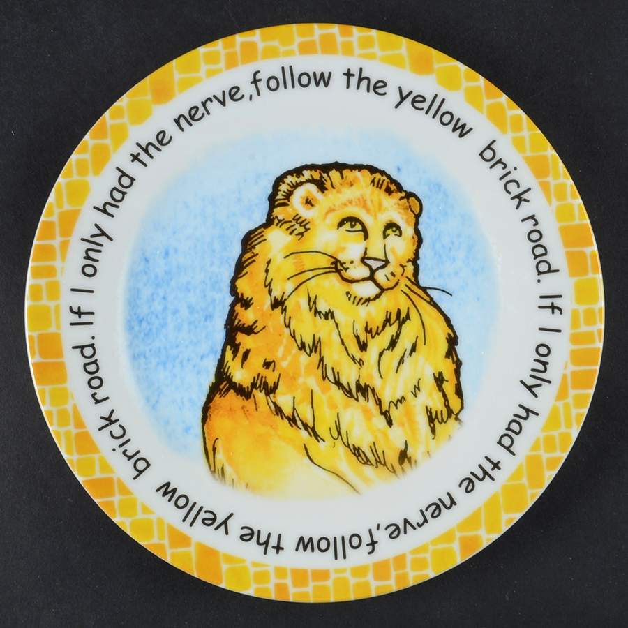 Wizard of Oz Dessert/Pie Plate by Cardew Design-1