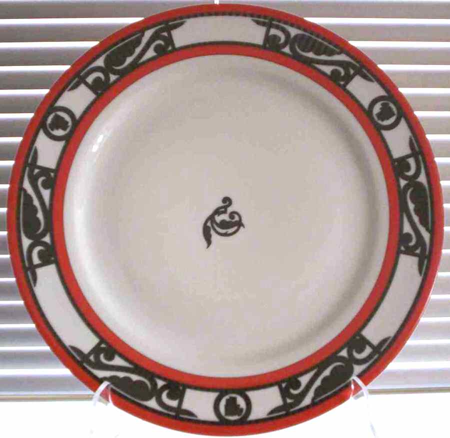 Princesse d'Orange Dinner Plate by Porcelaine De Paris-1