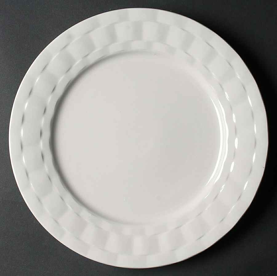 Ribbon Dinner Plate by Pfaltzgraff-1