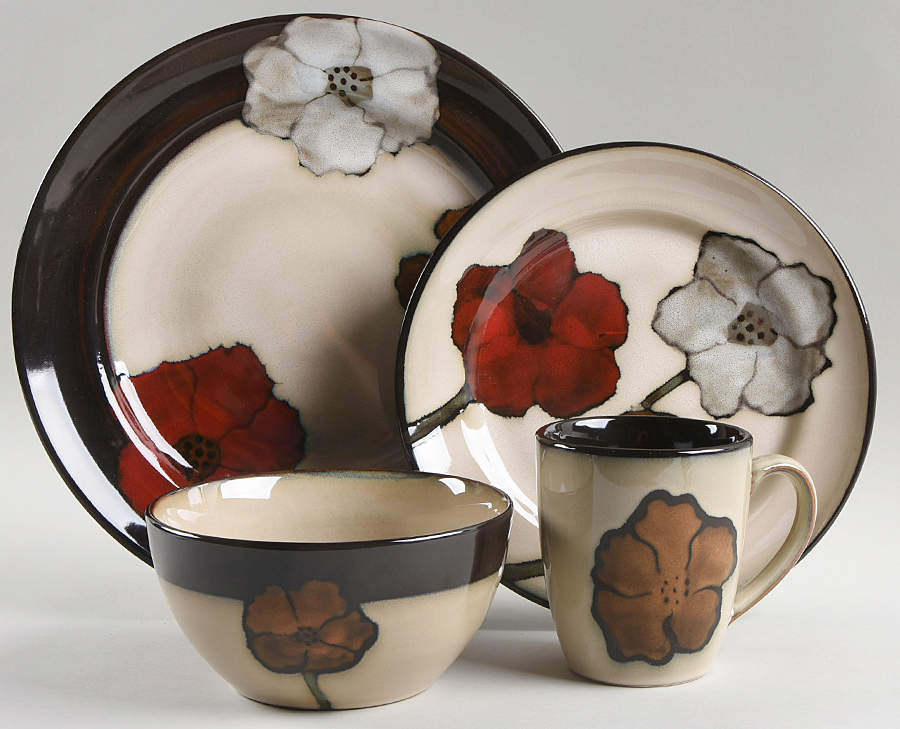 Painted Poppies 4 Piece Place Setting by Pfaltzgraff-1