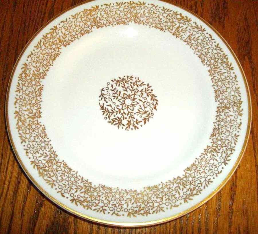 PIR194 Dinner Plate by Pirkenhammer-1