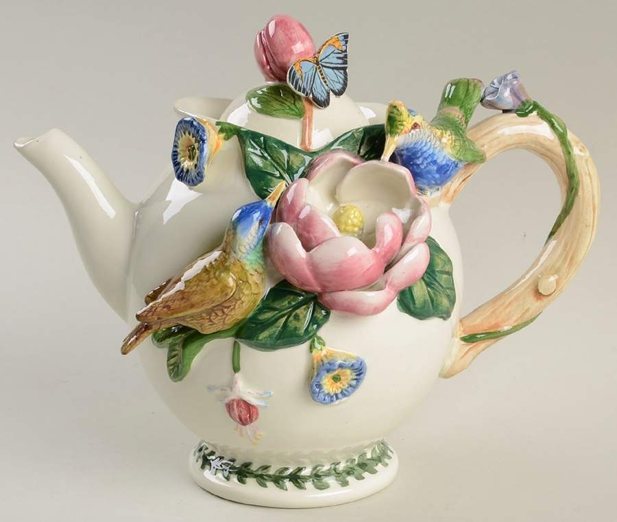 Botanic Hummingbird Teapot & Lid by Portmeirion-1