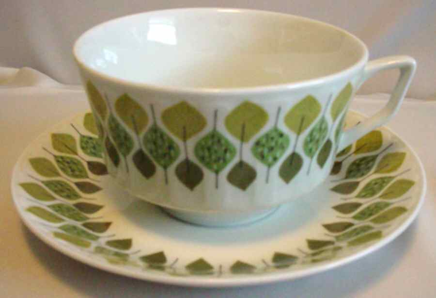 Spanish Crown Footed Cup & Saucer Set by Pontesa-1