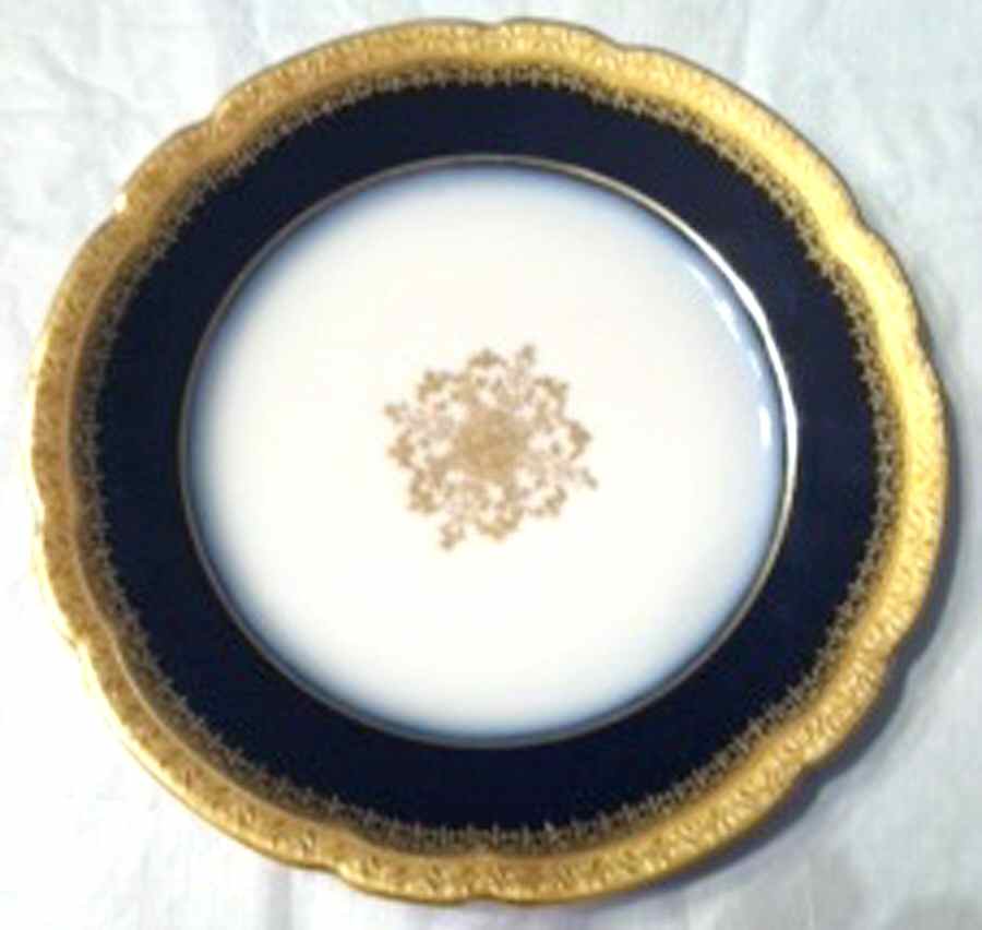 POY734 Dinner Plate by Jean Pouyat-1