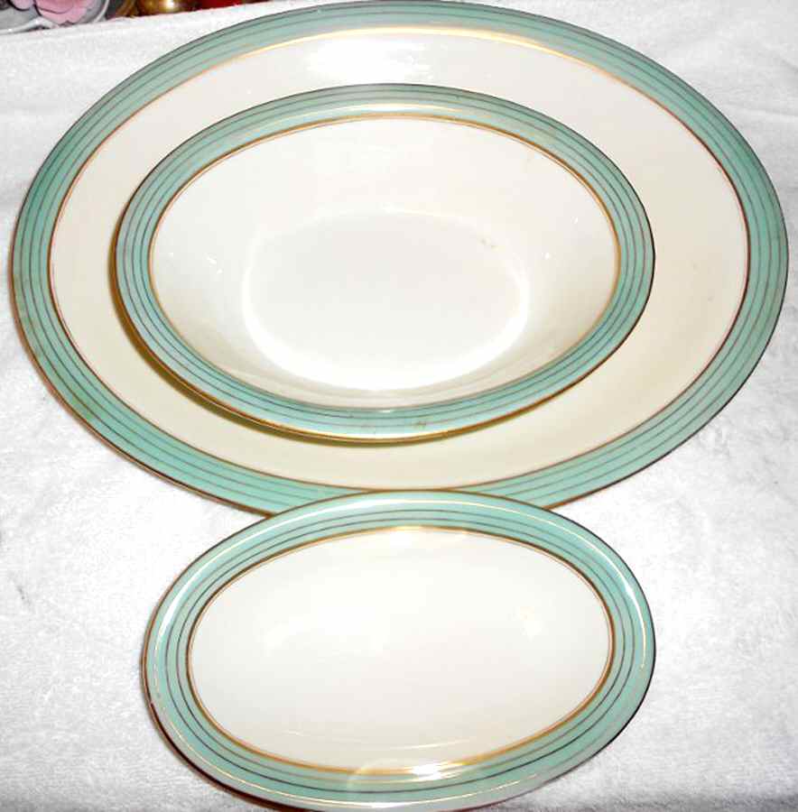 9424 9" Oval Vegetable Bowl by Pirkenhammer-1