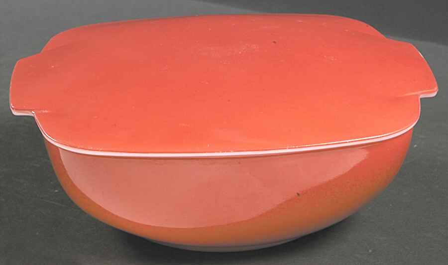 Flamingo 1.5 Quart Square Casserole with Ceramic Lid by Pyrex-1