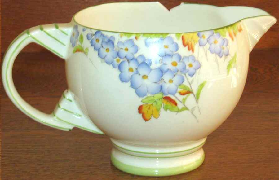 G1095 Creamer by Paragon-1