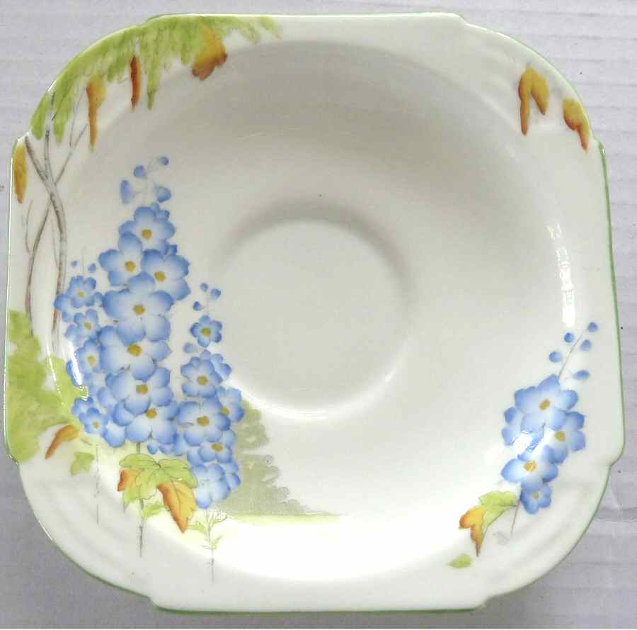 G1095 Saucer by Paragon-1