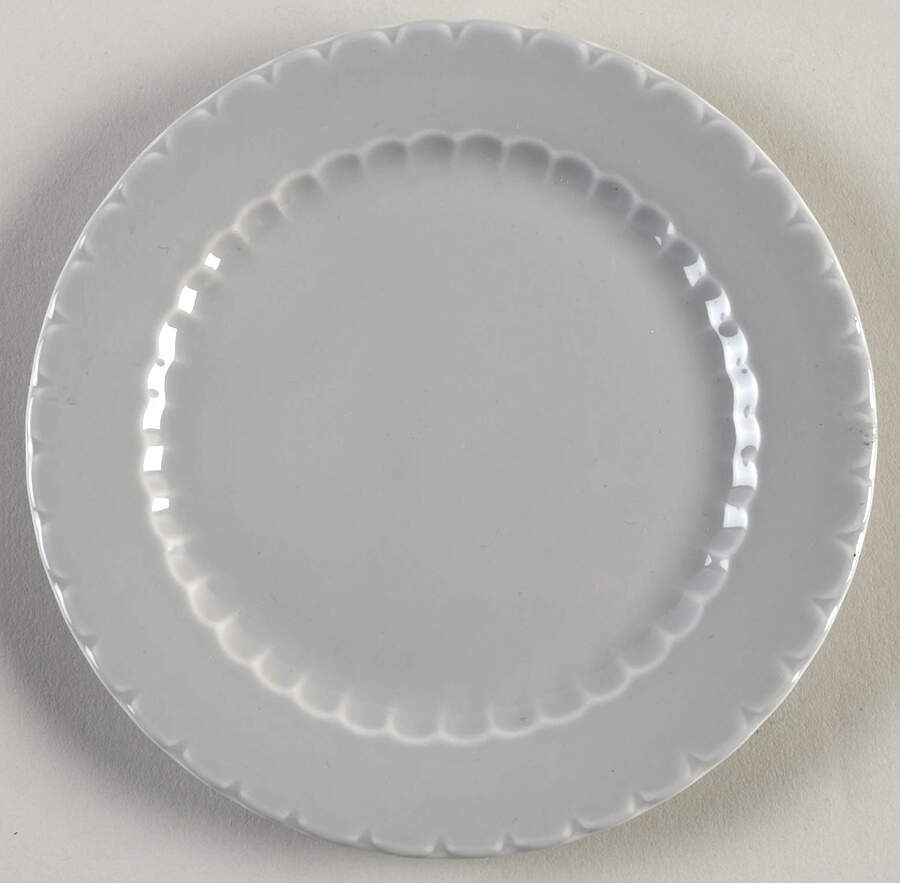 Eclectique Bread & Butter Plate by Pillivuyt-1