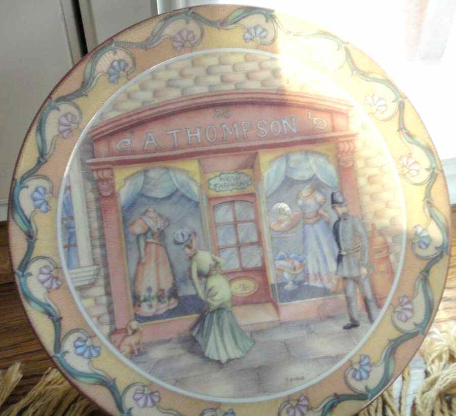 PLI26 Show Or Decorative Plate (Charger) by Porcelaine de Limoges-1