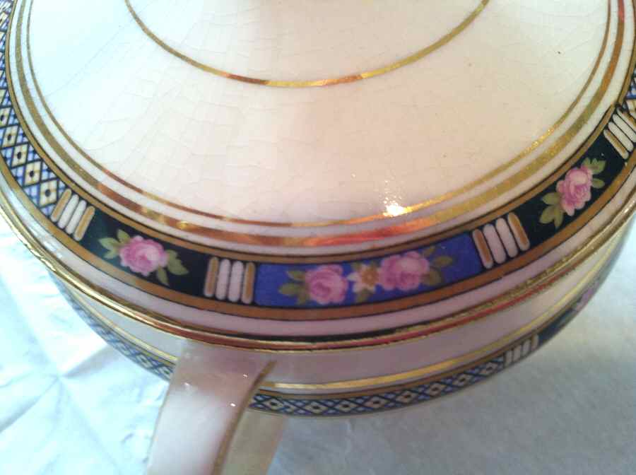 Marcheta Sugar Bowl & Lid by Pope Gosser-1