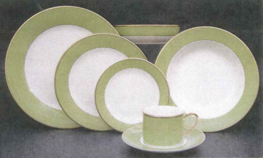 ColorBurst Green (Gold Trim, Ivory) Dinner Plate by Pickard-1