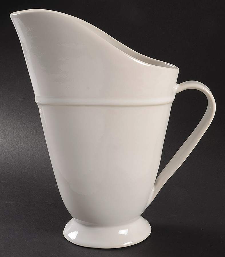 Cavendish 40 Oz Pitcher by Simon Pearce-1