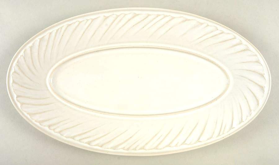 Corinth 16" Oval Serving Platter by Simon Pearce-1