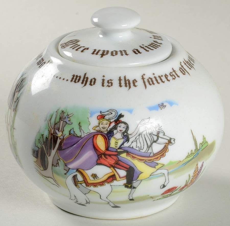 Snow White Sugar Bowl & Lid by Cardew Design-1