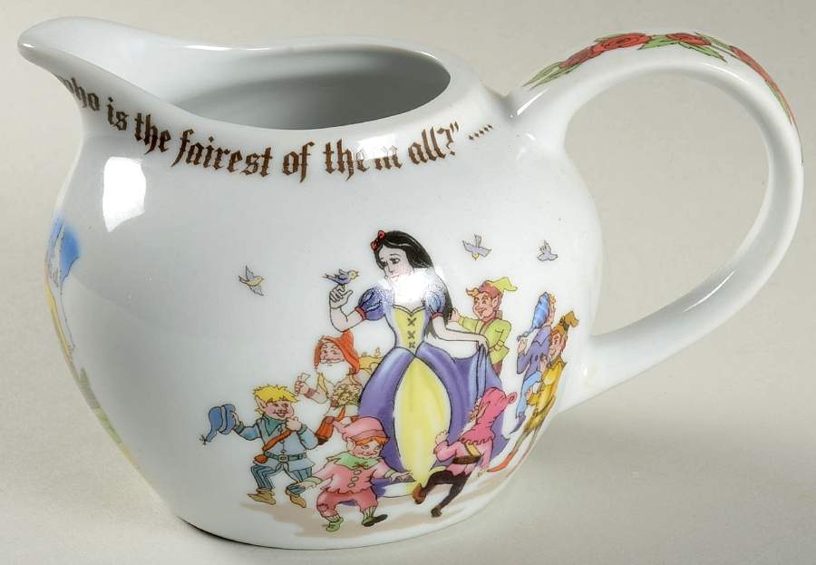 Snow White Creamer by Cardew Design-1
