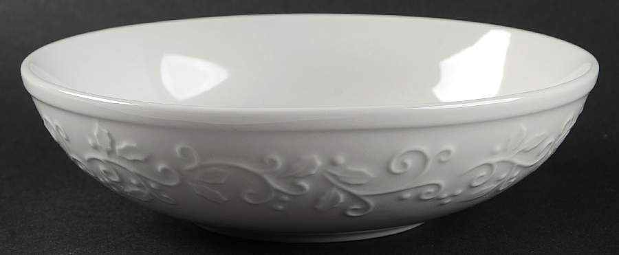 White Holly Soup/Cereal Bowl by Pfaltzgraff-1