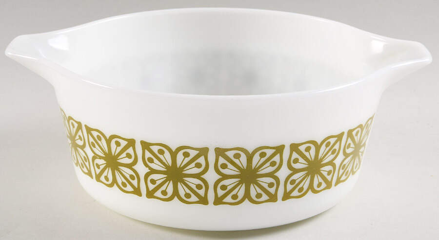 Verde Square Flowers 2.5 Qt Round Casserole No Lid by Pyrex-1