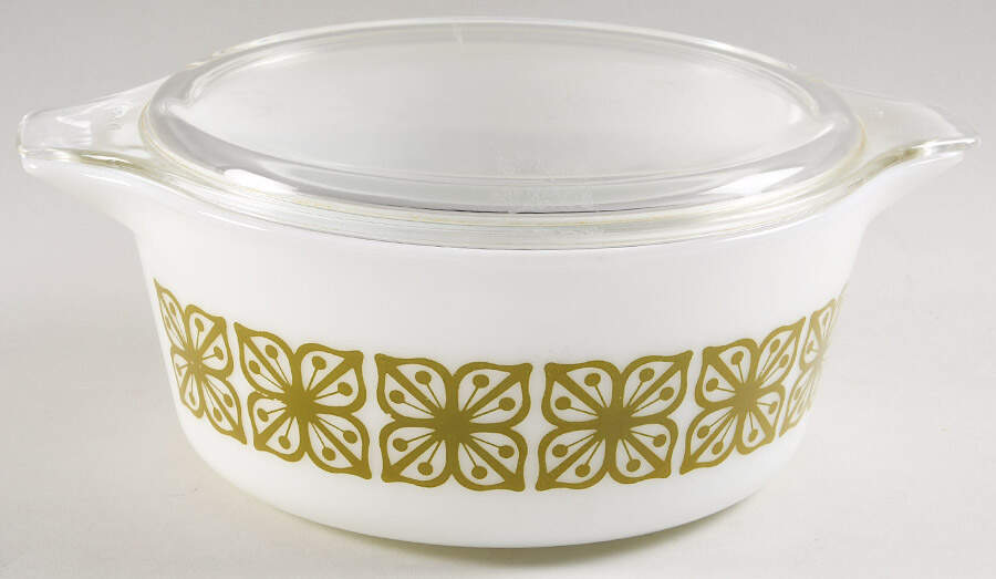 Verde Square Flowers 2.5 Qt Round Covered Casserole by Pyrex-1