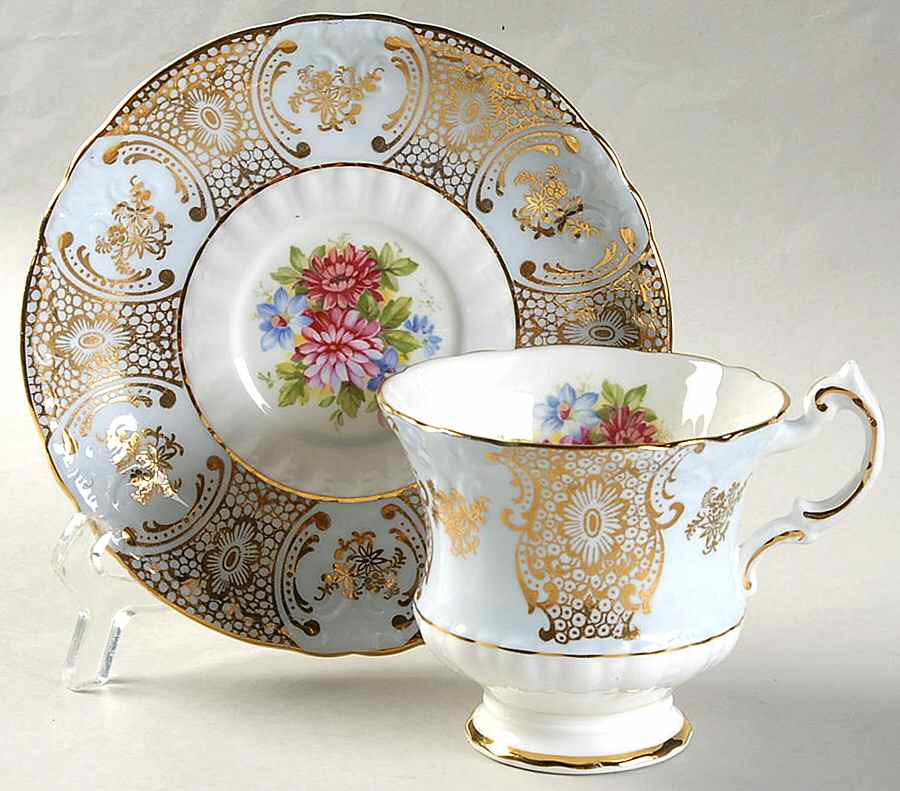 566B Footed Cup & Saucer Set by Paragon-1
