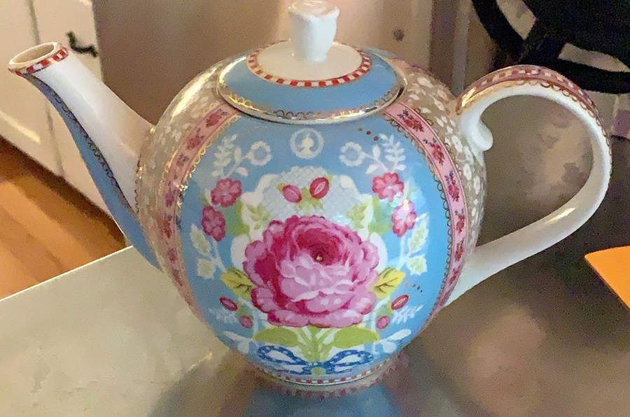 Floral Blue Teapot & Lid by Pip Studio-1