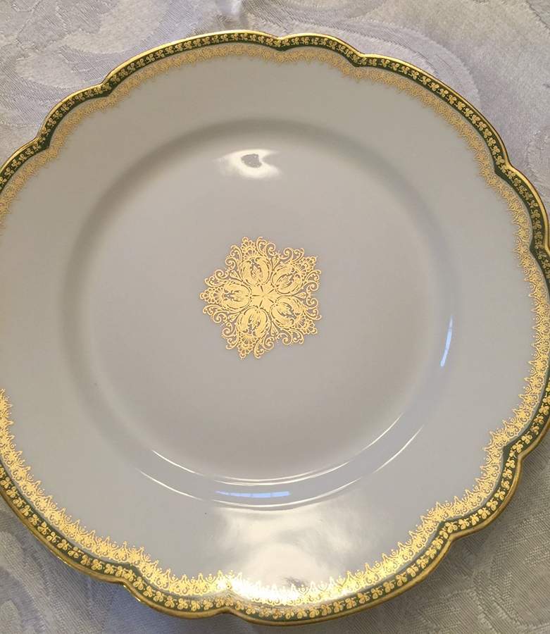 POY769 Dinner Plate by Jean Pouyat-1