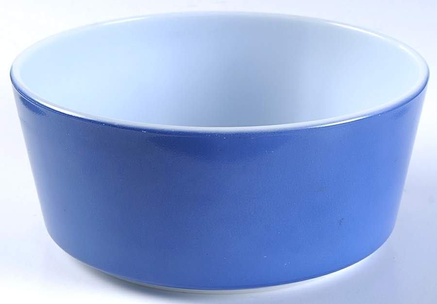 Brittany Blue 1.5 Quart Round Casserole No Lid by Pyrex-1