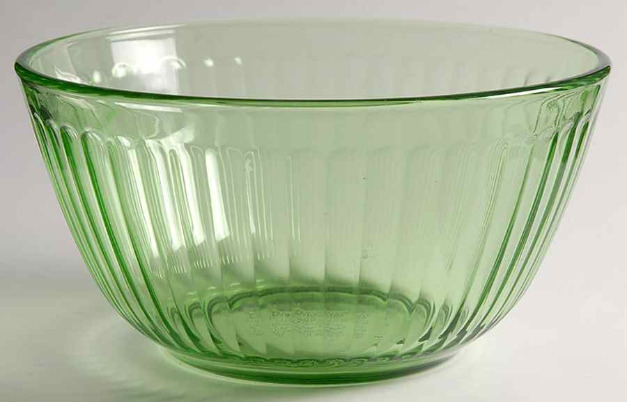 Sculptured Tinted 9" Mixing Bowl by Pyrex-1